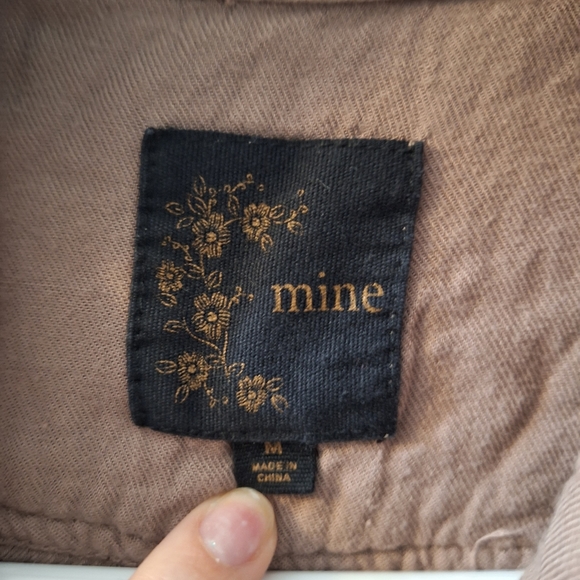 Beige pull over jacket, small - Picture 3 of 3